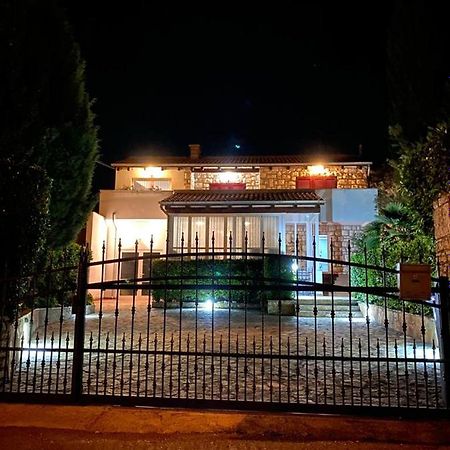 Vila Regi Villa Medulin Bagian luar foto