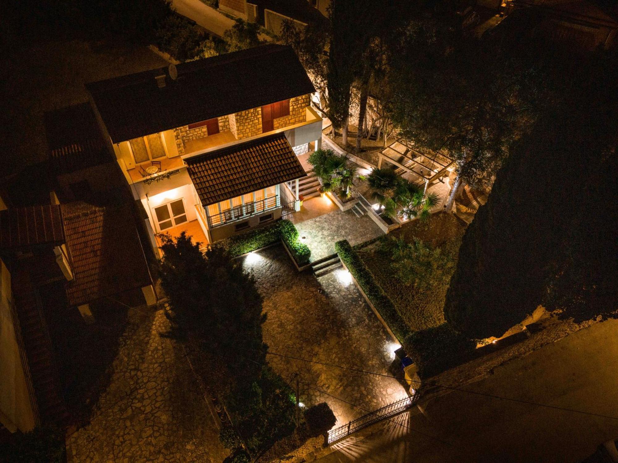 Vila Regi Villa Medulin Bagian luar foto